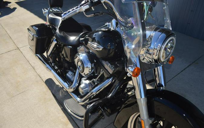 2015 Harley-Davidson® FLD - Dyna® Switchback™