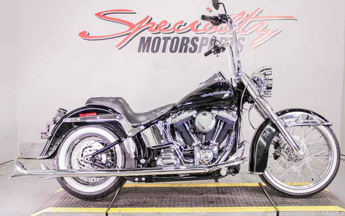 2016 Harley-Davidson Softail® Deluxe