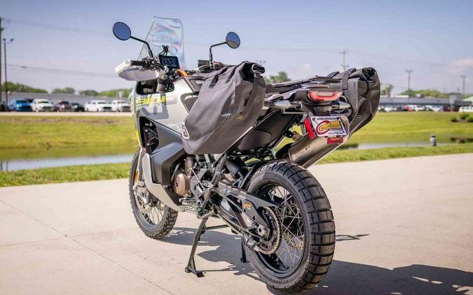 2026 Husqvarna® Norden 901 Expedition