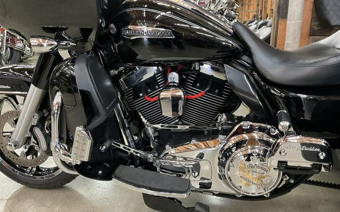 2015 Harley-Davidson® FLHTCUTG - Tri-Glide® Ultra