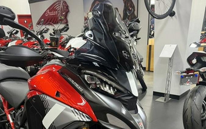 2025 Ducati Multistrada V4 Pikes Peak