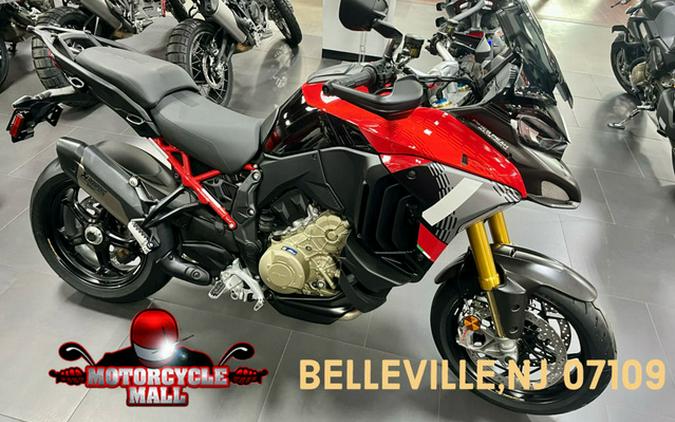 2025 Ducati Multistrada V4 Pikes Peak