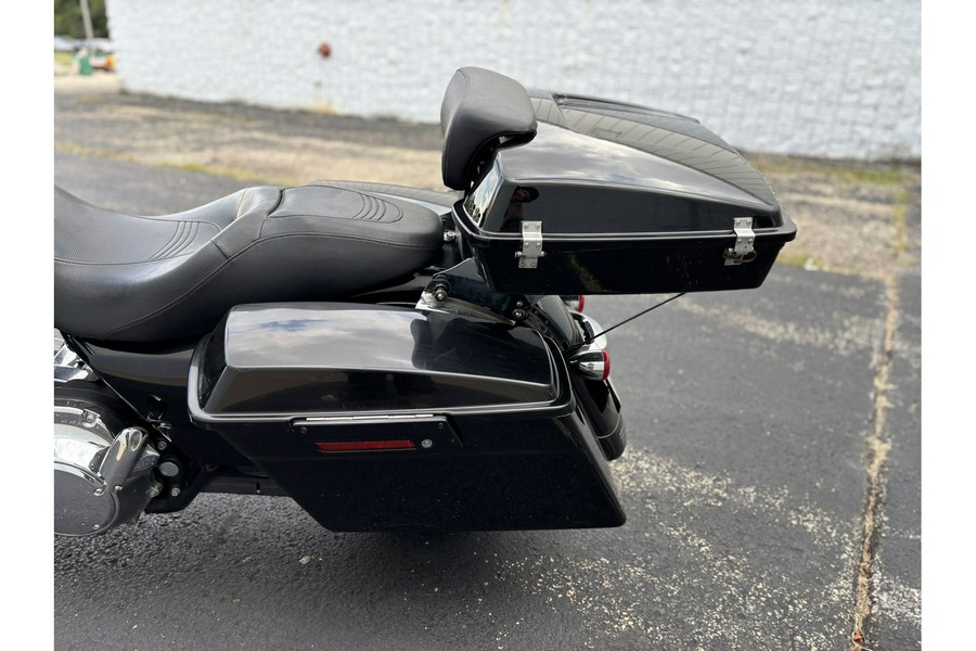 2010 Harley-Davidson® STREET GLIDE