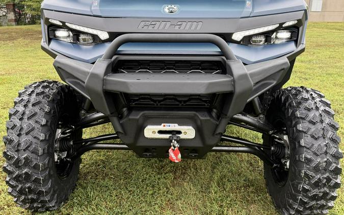 2026 Can-Am® Defender Limited HD11