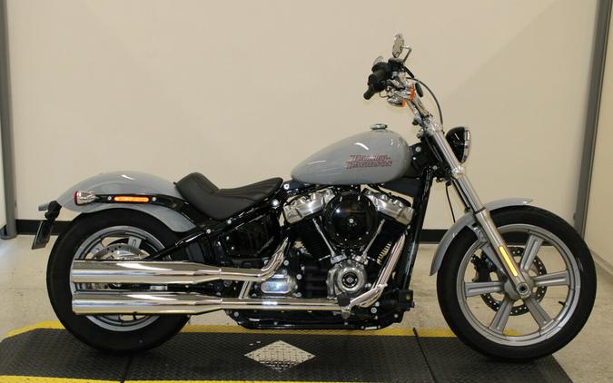 Used 2024 Harley-Davidson Softail Standard Cruiser FXST Motorcycle For Sale In Miami, Florida