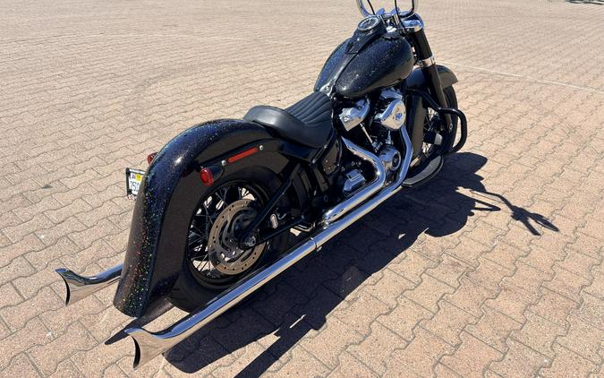 FLSL 2021 Softail Slim®
