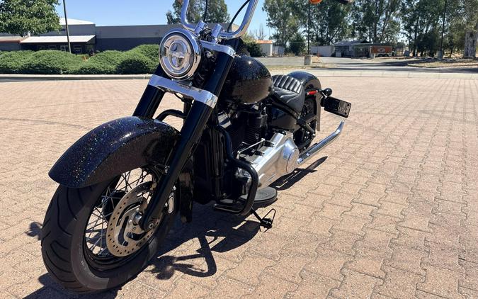FLSL 2021 Softail Slim®
