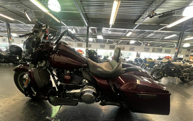 2009 FLHP / Police Road King Custom Red