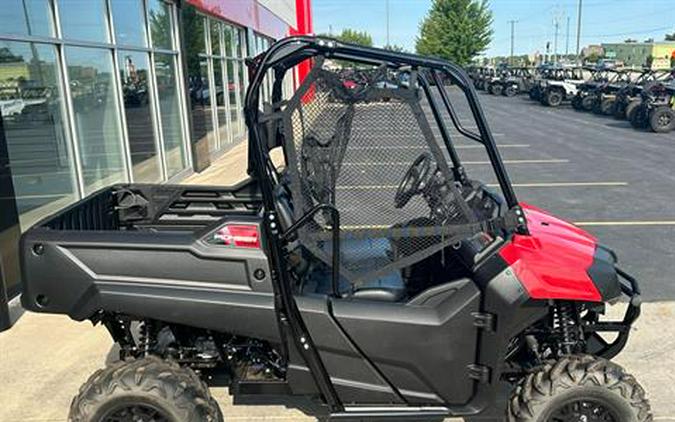 2025 Honda Pioneer 700 Deluxe