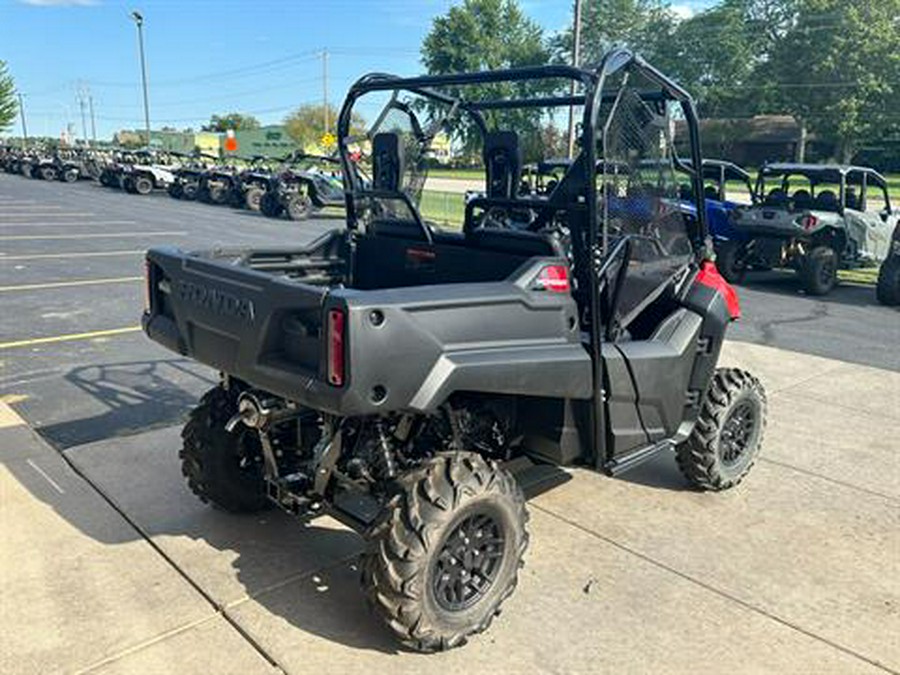 2025 Honda Pioneer 700 Deluxe