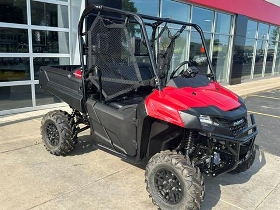 2025 Honda Pioneer 700 Deluxe