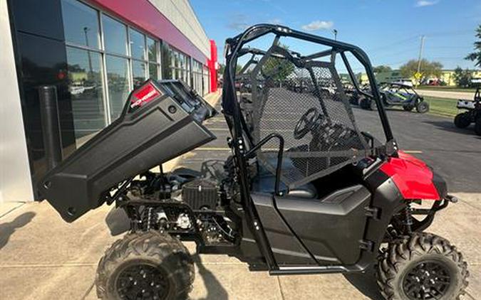 2025 Honda Pioneer 700 Deluxe