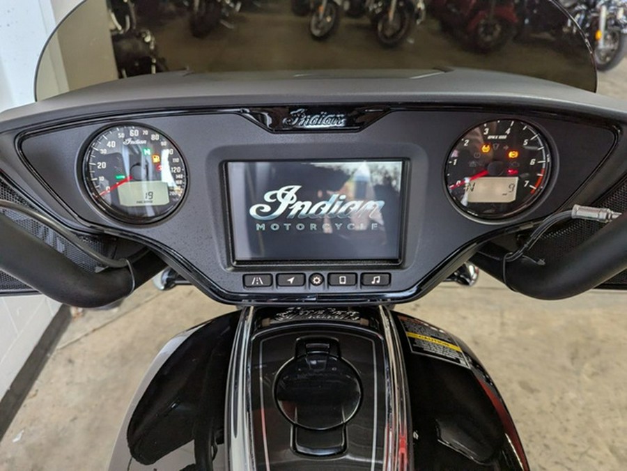 2025 Indian Chieftain Powerplus Black Metallic