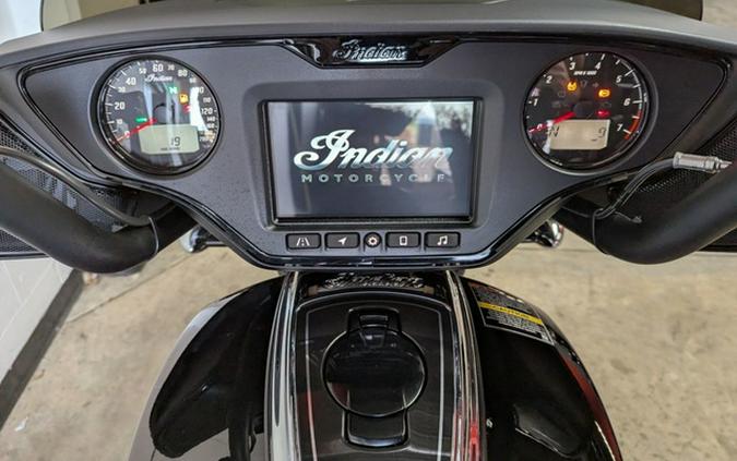 2025 Indian Chieftain Powerplus Black Metallic