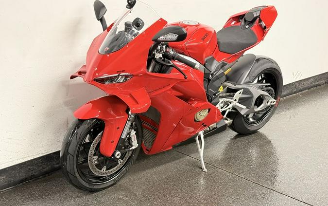 2025 Ducati Panigale V4 Ducati Red