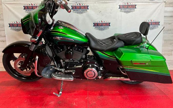 2011 Harley-Davidson Street Glide CVO Base