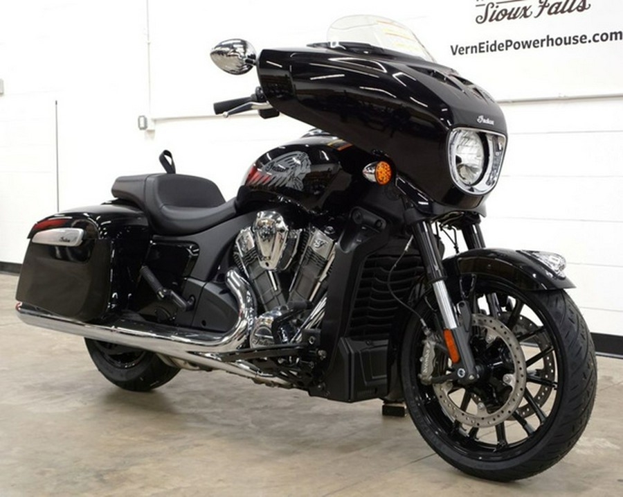 2025 Indian Chieftain Powerplus Black Metallic