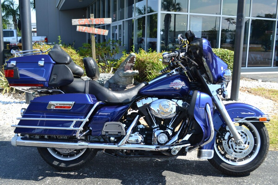 2007 Harley-Davidson Electra Glide® Ultra Classic® Deep Cobalt - FLHTCU