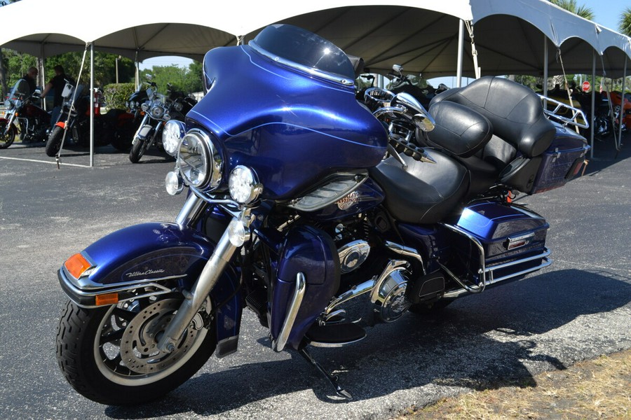 2007 Harley-Davidson Electra Glide® Ultra Classic® Deep Cobalt - FLHTCU