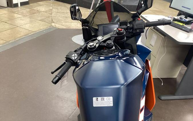 New 2024 KTM RC 390 BLUE