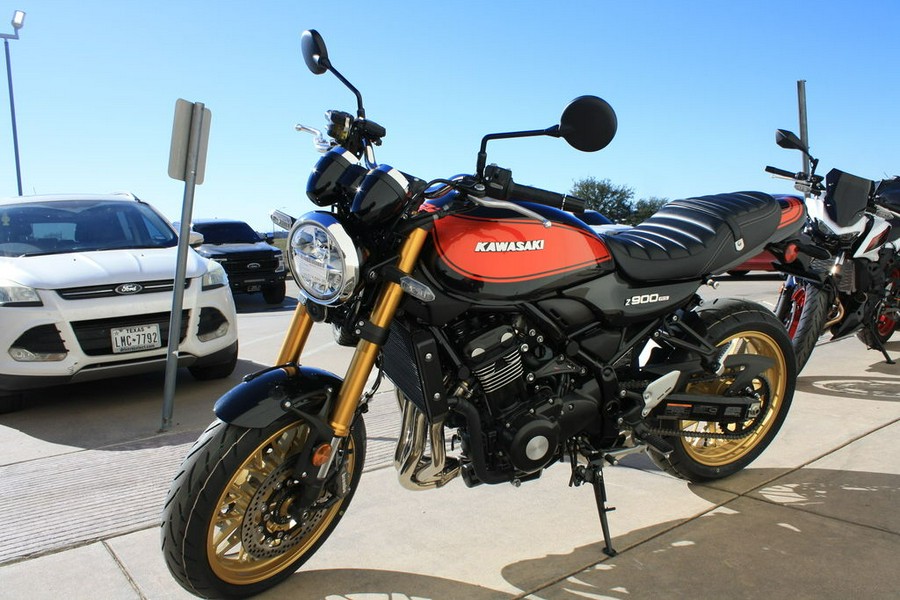 2026 Kawasaki Z900 SE ABS