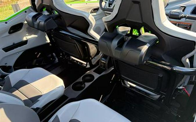2026 Kawasaki Teryx®4 H2 Deluxe eS