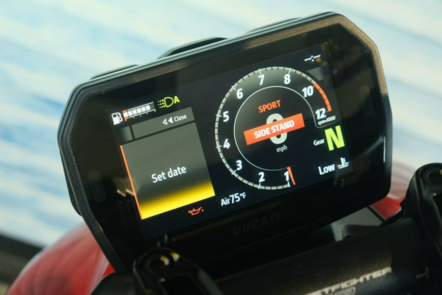 2026 Ducati SFV2S 896
