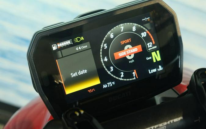 2026 Ducati SFV2S 896