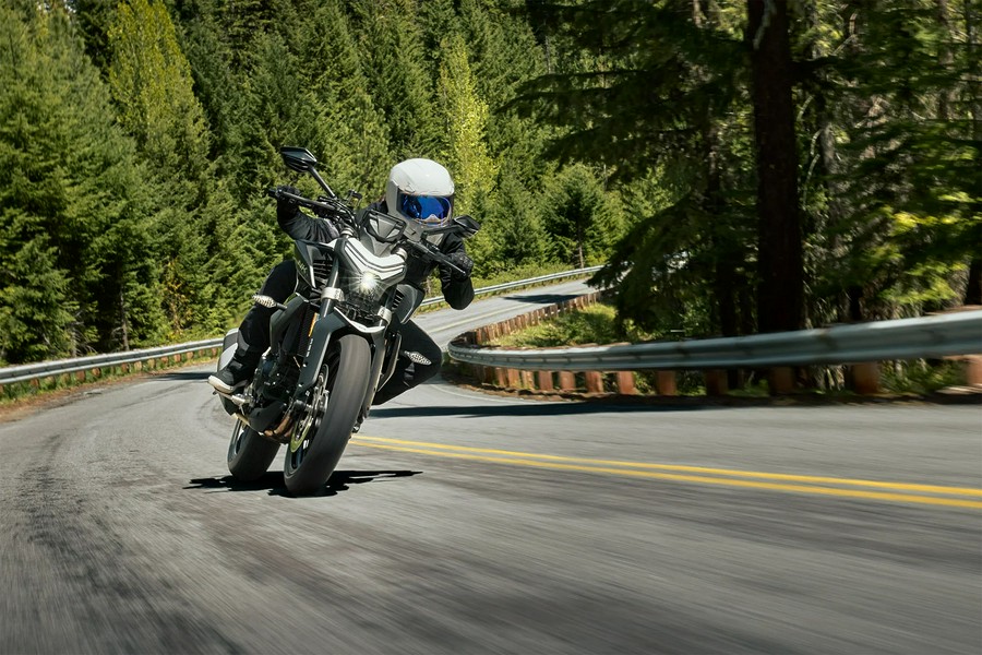 2027 CFMOTO 450NK