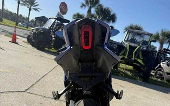 2025 Yamaha YZF R9