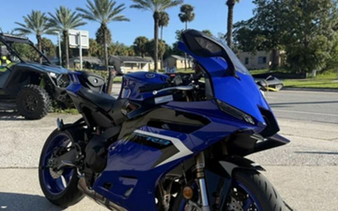 2025 Yamaha YZF R9