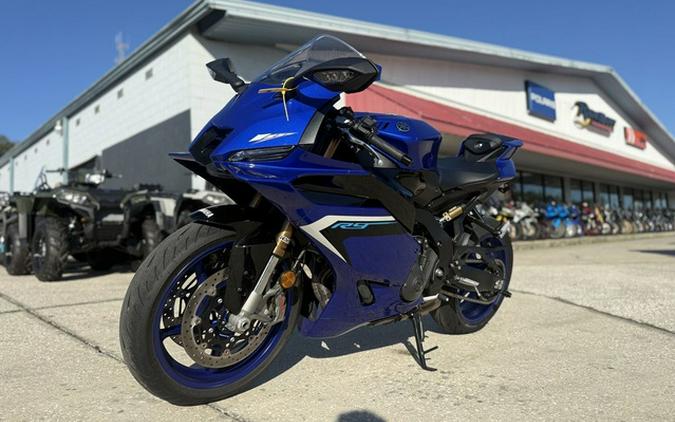 2025 Yamaha YZF R9