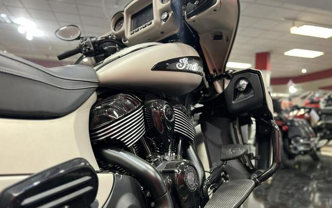 2023 Indian Motorcycle® Roadmaster® Dark Horse® Silver Quartz Smoke