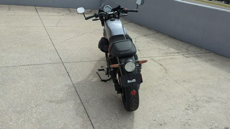 2024 Moto Guzzi V7 Stone Corsa