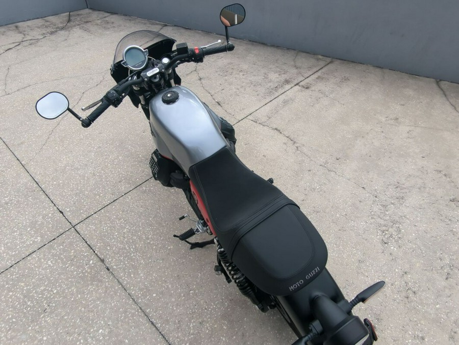 2024 Moto Guzzi V7 Stone Corsa