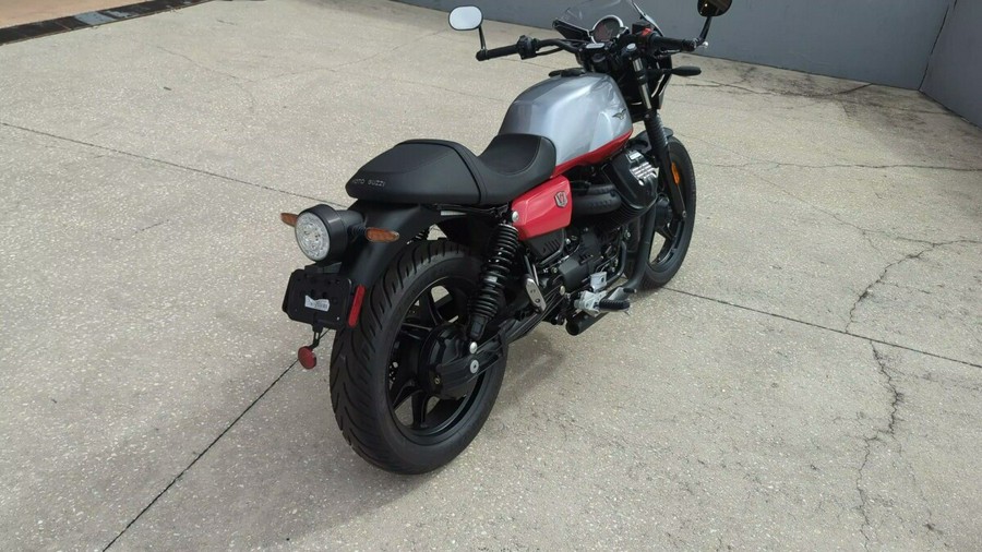 2024 Moto Guzzi V7 Stone Corsa