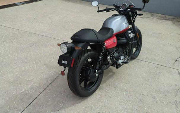 2024 Moto Guzzi V7 Stone Corsa