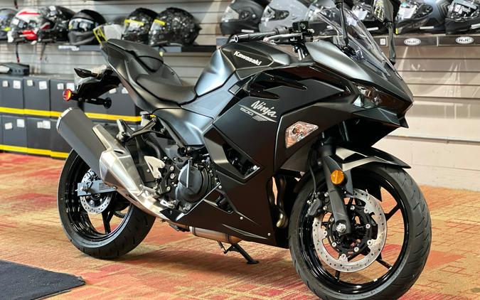 2026 Kawasaki Ninja® 500