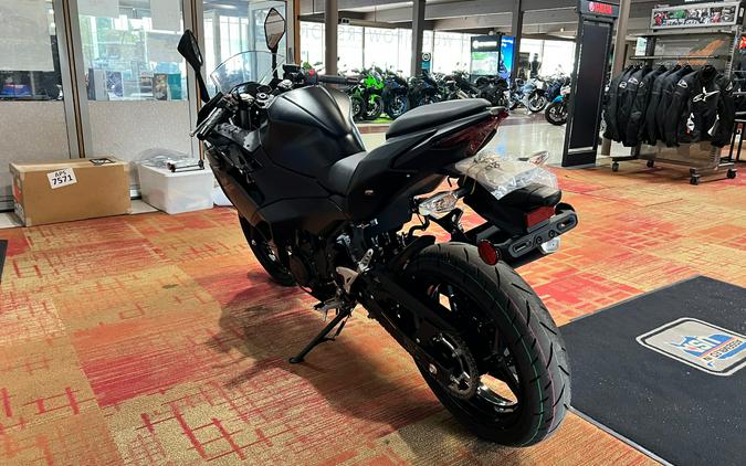 2026 Kawasaki Ninja® 500