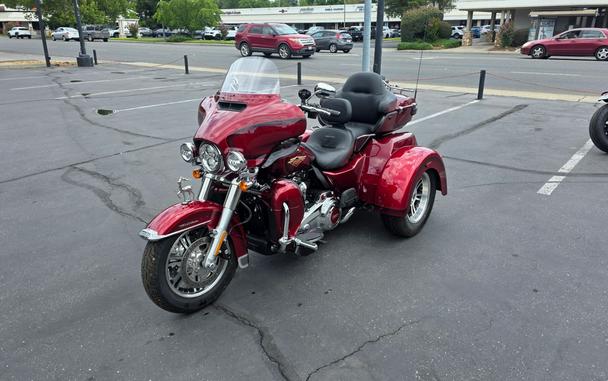 FLHTCUTG 2023 Tri Glide® Ultra