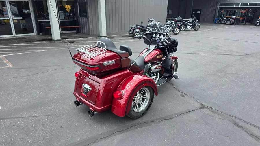 FLHTCUTG 2023 Tri Glide® Ultra