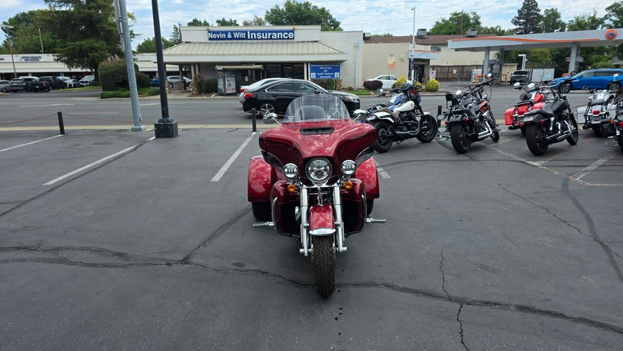 FLHTCUTG 2023 Tri Glide® Ultra