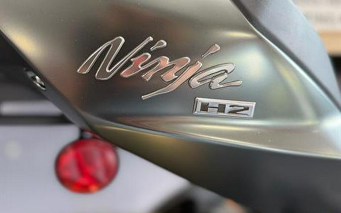 2026 Kawasaki Ninja H2® Carbon ABS