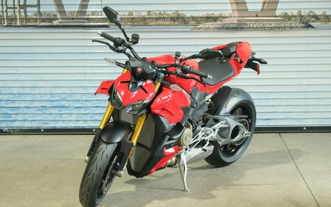 2026 Ducati SFV4S3G