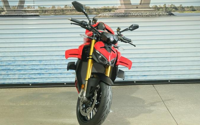 2026 Ducati SFV4S3G