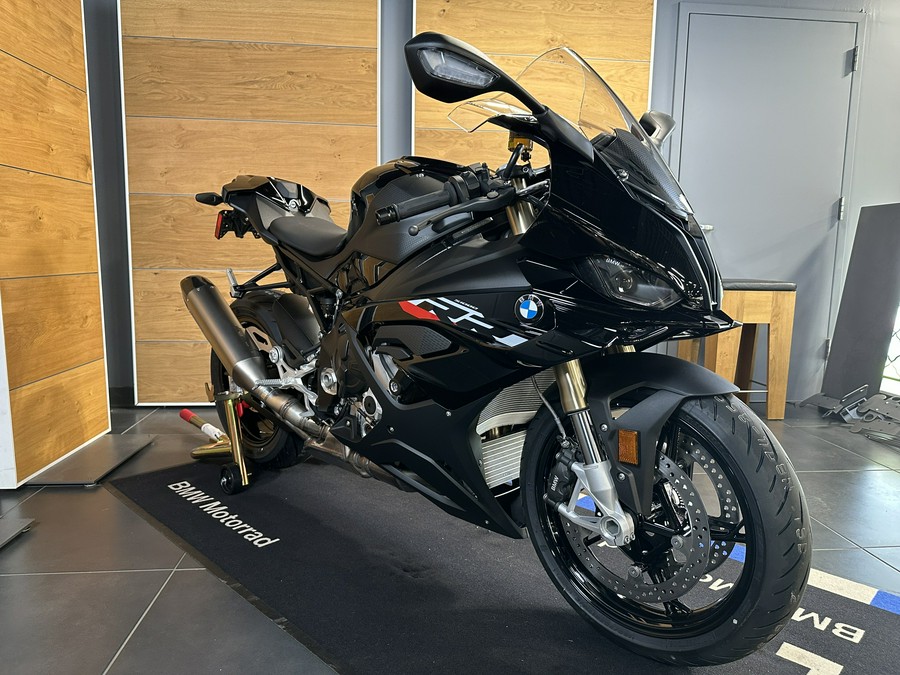 2024 BMW S 1000 RR