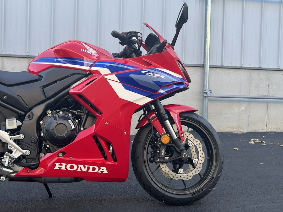 2025 Honda CBR500R ABS