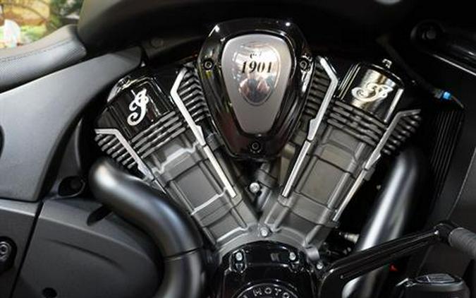 2024 Indian Motorcycle Challenger® Dark Horse® with PowerBand Audio Package