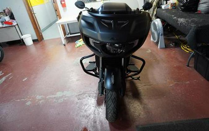 2024 Indian Motorcycle Challenger® Dark Horse® with PowerBand Audio Package