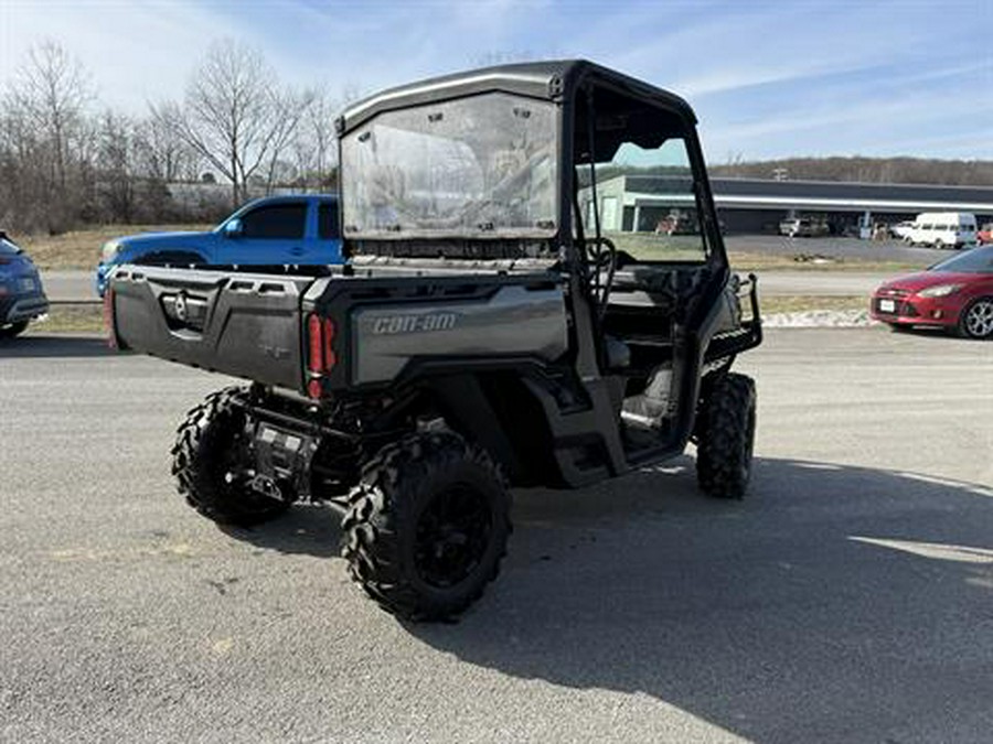 2024 Can-Am Defender XT HD10